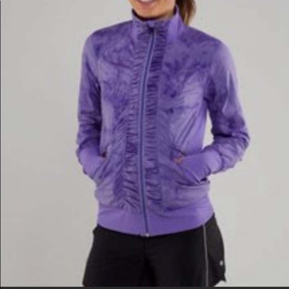 LULULEMON Run: Get Up and Go purple women’s jacket